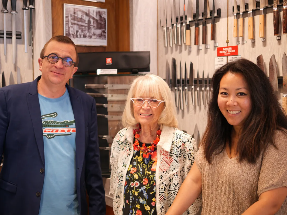 Nicolas Madesclaire et l’équipe de la Coutellerie Brossard